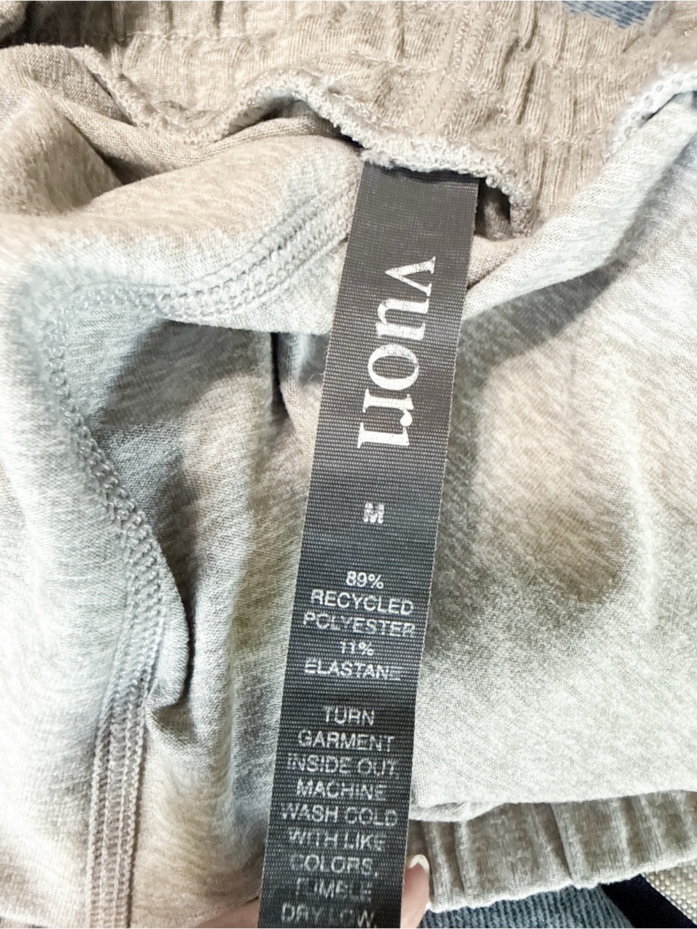 Vuori Halo Performance Short 2.0 Pale Grey Heather Size Medium - Picture 7 of 11